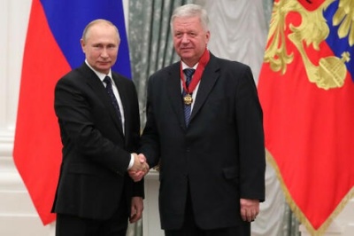 Владимир Путин вручил Михаилу Шмакову орден «За заслуги перед Отечеством»  