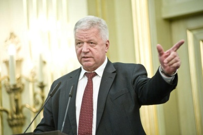 Шмаков призвал запретить договоры ГПХ в трудовых отношениях  